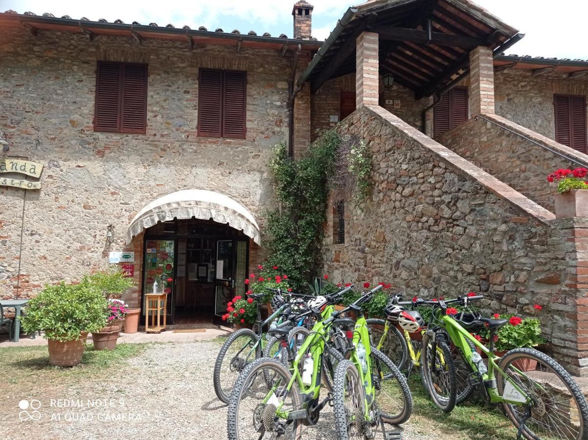 Albergo Ristorante Da Vestro Monticiano Buitenkant foto