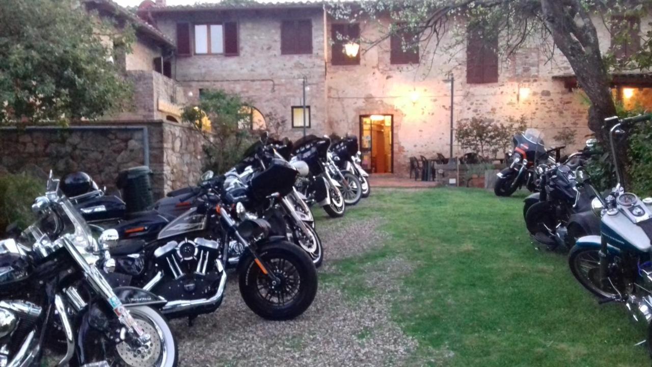 Albergo Ristorante Da Vestro Monticiano Buitenkant foto