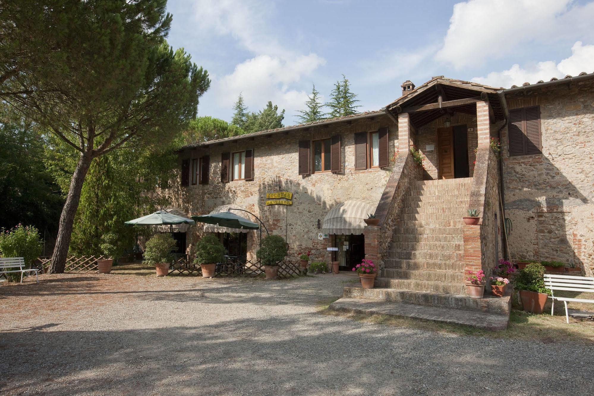 Albergo Ristorante Da Vestro Monticiano Buitenkant foto
