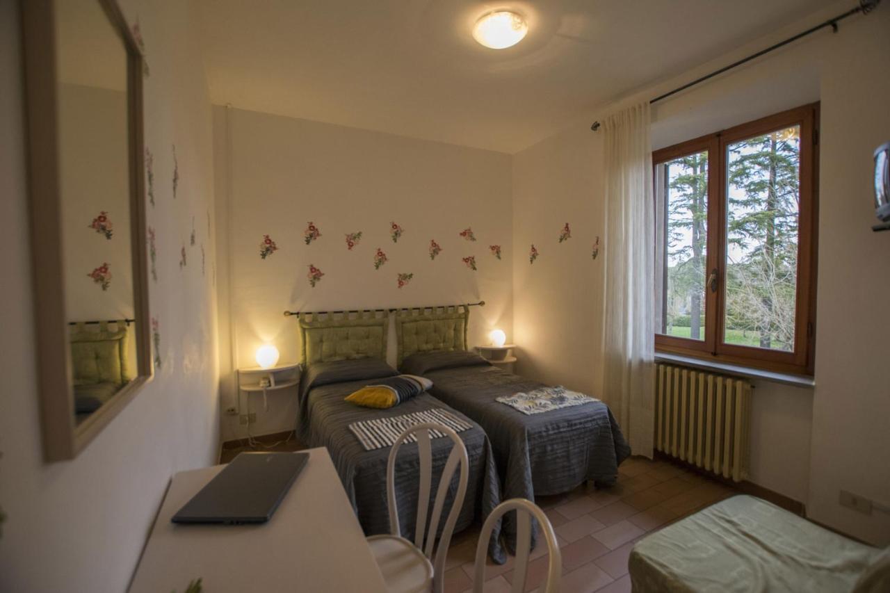 Albergo Ristorante Da Vestro Monticiano Buitenkant foto