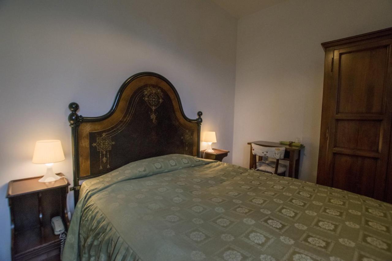 Albergo Ristorante Da Vestro Monticiano Buitenkant foto