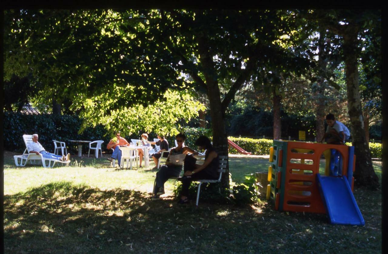 Albergo Ristorante Da Vestro Monticiano Buitenkant foto