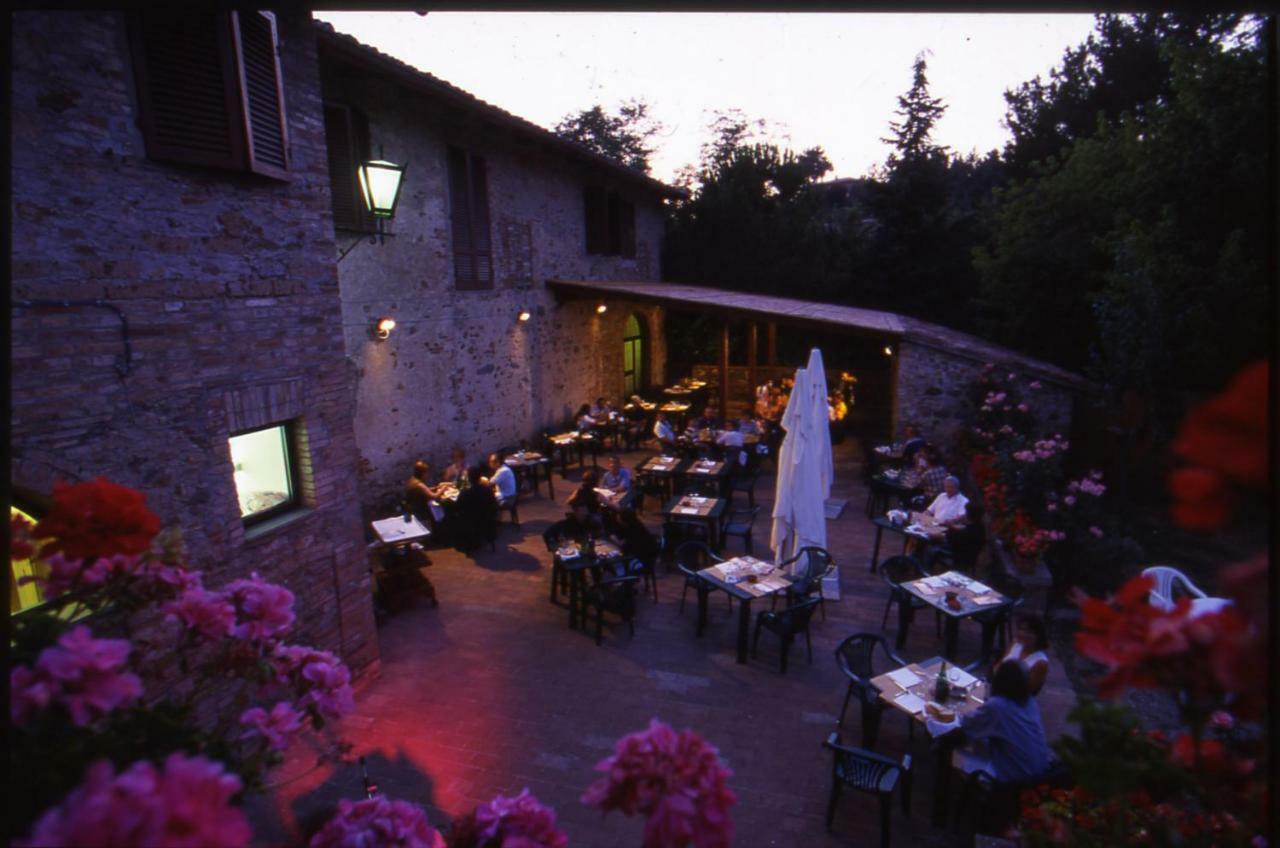 Albergo Ristorante Da Vestro Monticiano Buitenkant foto